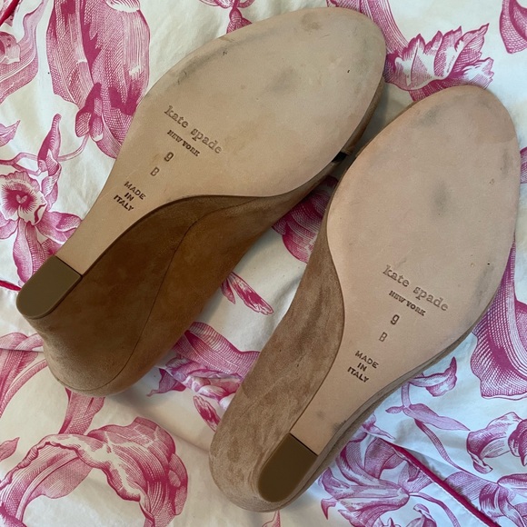 Kate Spade Tan Suede Crossover Wedge Pumps - Picture 12 of 13